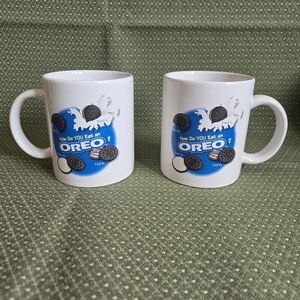 Oreo - How Do You Eat An Oreo? Mugs - Set of 2